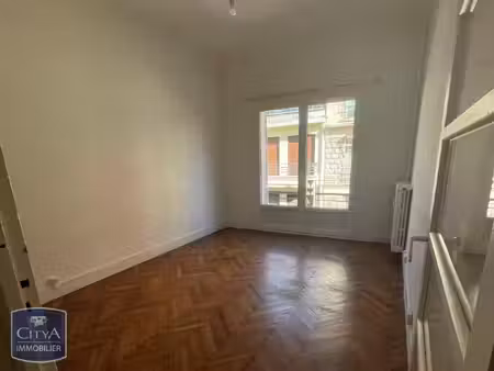 location appartement 2 pièces 29m² nice 06000