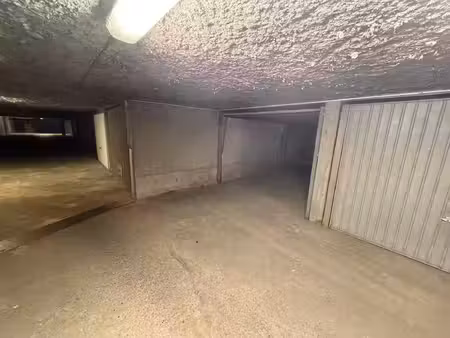 vente garage 11 m² grenoble (38000)