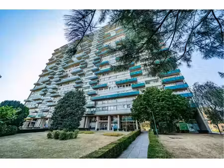 appartement à vendre avec terrasse et 2 chambres   molenbeek-saint-jean (vbe80167)