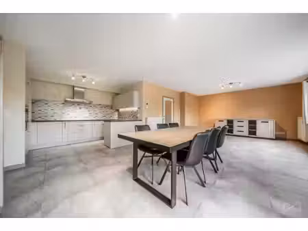 appartement te koop in hannut met 3 slaapkamers