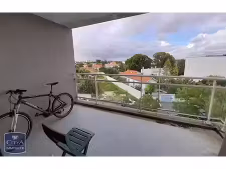 location appartement 2 pièces 33m² la rochelle 17000