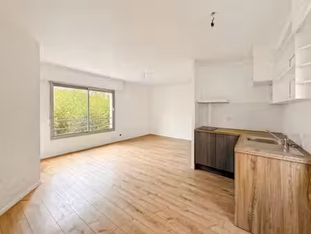 location appartement 3 pièces 49m² mont de marsan 40000