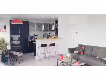 location appartement 3 pièces 71m² la rochelle 17000