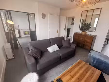 location appartement 4 pièces 78m² la rochelle 17000