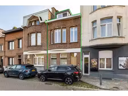 huis te koop in merksem met 3 slaapkamers