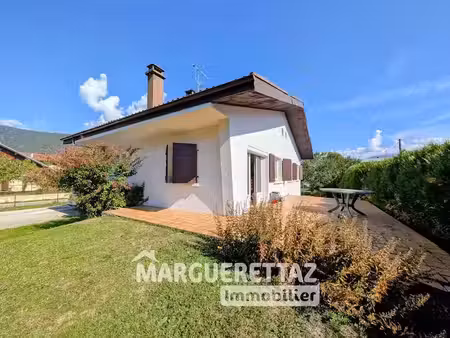 vente locaux professionnels 4 pièces 80 m² à marignier (74970)  294 000 €