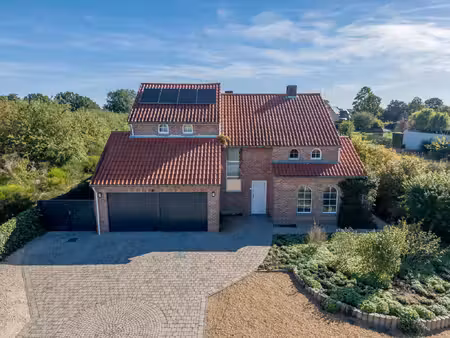 huis te koop in geel met 4 slaapkamers