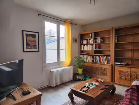 maison a louer a tigy- 4 pièces terrain 705 m2