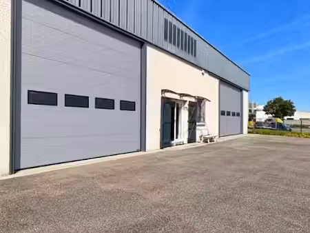 vente locaux professionnels 1 pièce 1205 m² à saint-alban (31140)  1 445 600 €