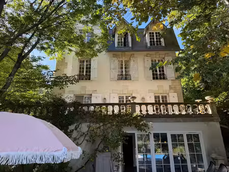 propriété familiale de caractère à vendre sur la commune de parmain - 5 chambres avec pisc