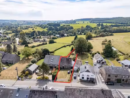 maison en pierre avec 4 chambres à lavacherie