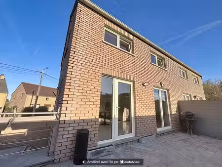 maison 2 chambres avec terrasse et garage