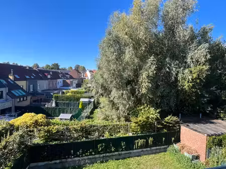 duplex 2ch avec 2 terrasses + parking 2voiture faible charge