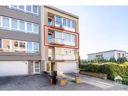 bel appartement lumineux de 2 chambres