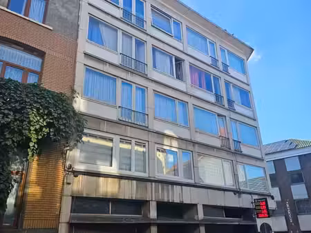 appartement 1 chambre à schaerbeek  bon emplacement