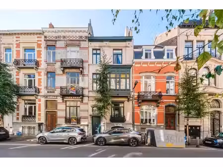 maison avec jardin plein sud à deux pas de la place brugmann