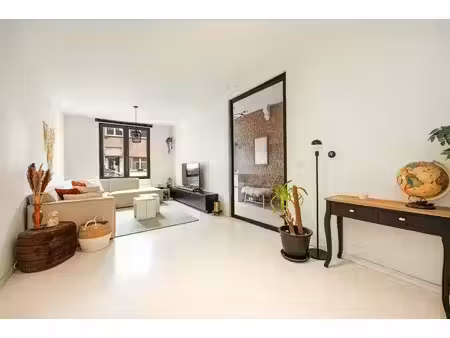 eigentijdse woning met twee ruime slaapkamers en een sfee...