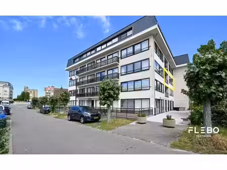 ruim appartement gelegen in de concessie!