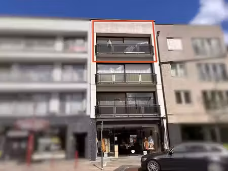 appartement spacieux et lumineux au cœur de renaix.