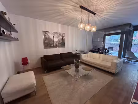 magnifique et spacieux appartement 2 ch. en quartier calme
