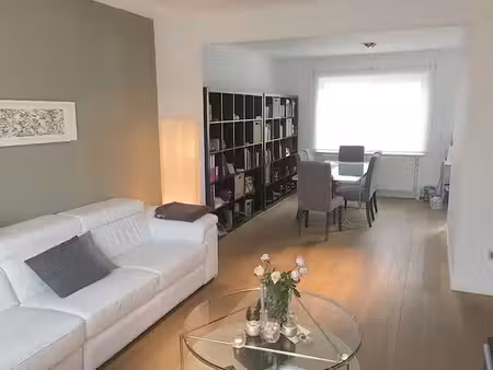 appartement 1 ch + bureau/chambre bébé à watermael-boitsfort