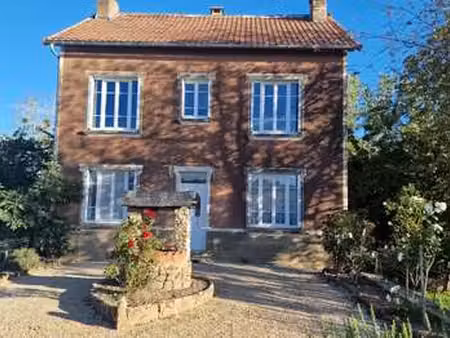 vente maison à saint-loup-du-gast (53300) : à vendre / 105m² saint-loup-du-gast