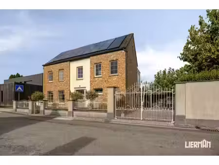 maison à vendre à land van aalststraat 1 baardegem (rbx18158)