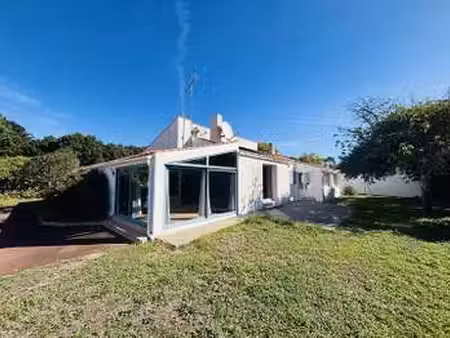 vente maison à saint-hilaire-de-riez (85270) : à vendre / 163m² saint-hilaire-de-riez