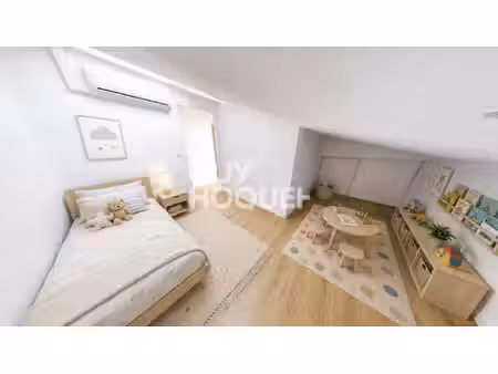chirens centre– maison de village rénovée
