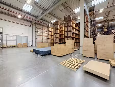 location entrepôt saint-ouen-l’aumone 95310 5805m²