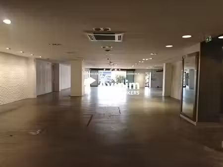location commerce villeneuve-loubet 06270 339m²