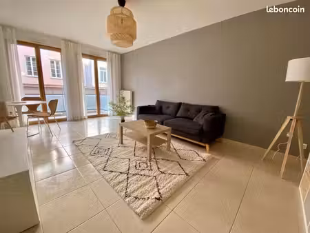 appartement 2 pièces 51 m²