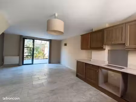 maison t3 st laurent de la cabrerisse