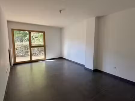appartement 2 pièces 55 m²