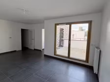 appartement 3 pièces 77 m²