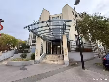appartement 1 pièce 27 m²