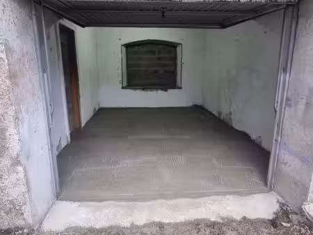 garage 18m