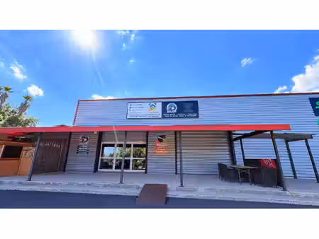 local commercial à louer