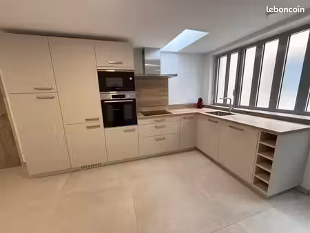 appartement t4 meublé de 107m2 - st symphorien d'ozon - coeur village