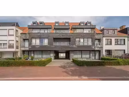 duplex à vendre à knokke pour € 675.000 avec 3 chambres à coucher