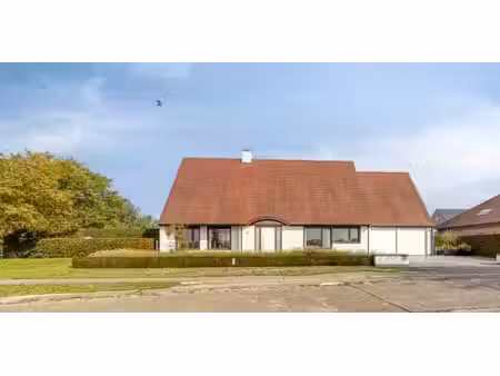 villa à vendre à moerbeke pour € 750.000 avec 4 chambres à coucher