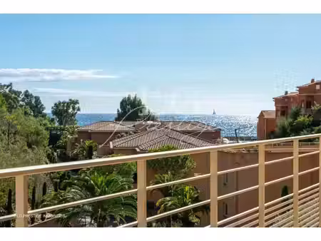 appartement luxe vue mer et plage à pied
