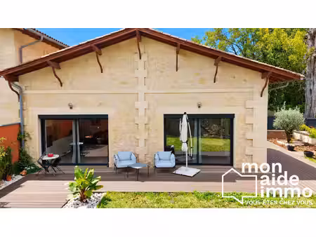 belle maison en pierre rénovée de 94.70 m²