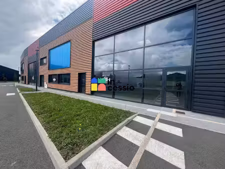 local commercial à louer