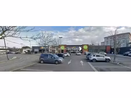 local commercial à louer