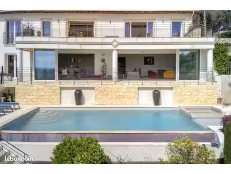 villa 300m² vue panoramique - piscine  5 chambres + dépendance aménagée – magagnosc (grass
