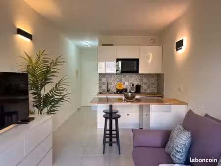 nice fabron / lanterne – appartement meublé avec terrasse et piscine – location temporaire