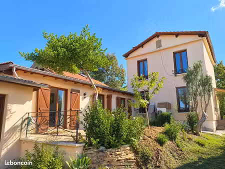 maison 5 pièces 130 m²