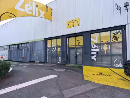 local commercial à louer