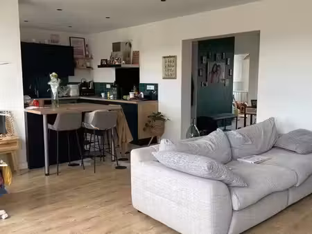 appartement 3 pièces en plein centre ville - clim